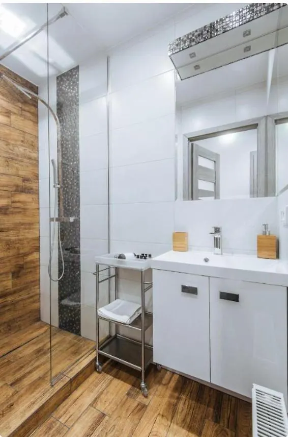 White Apartment Krakow